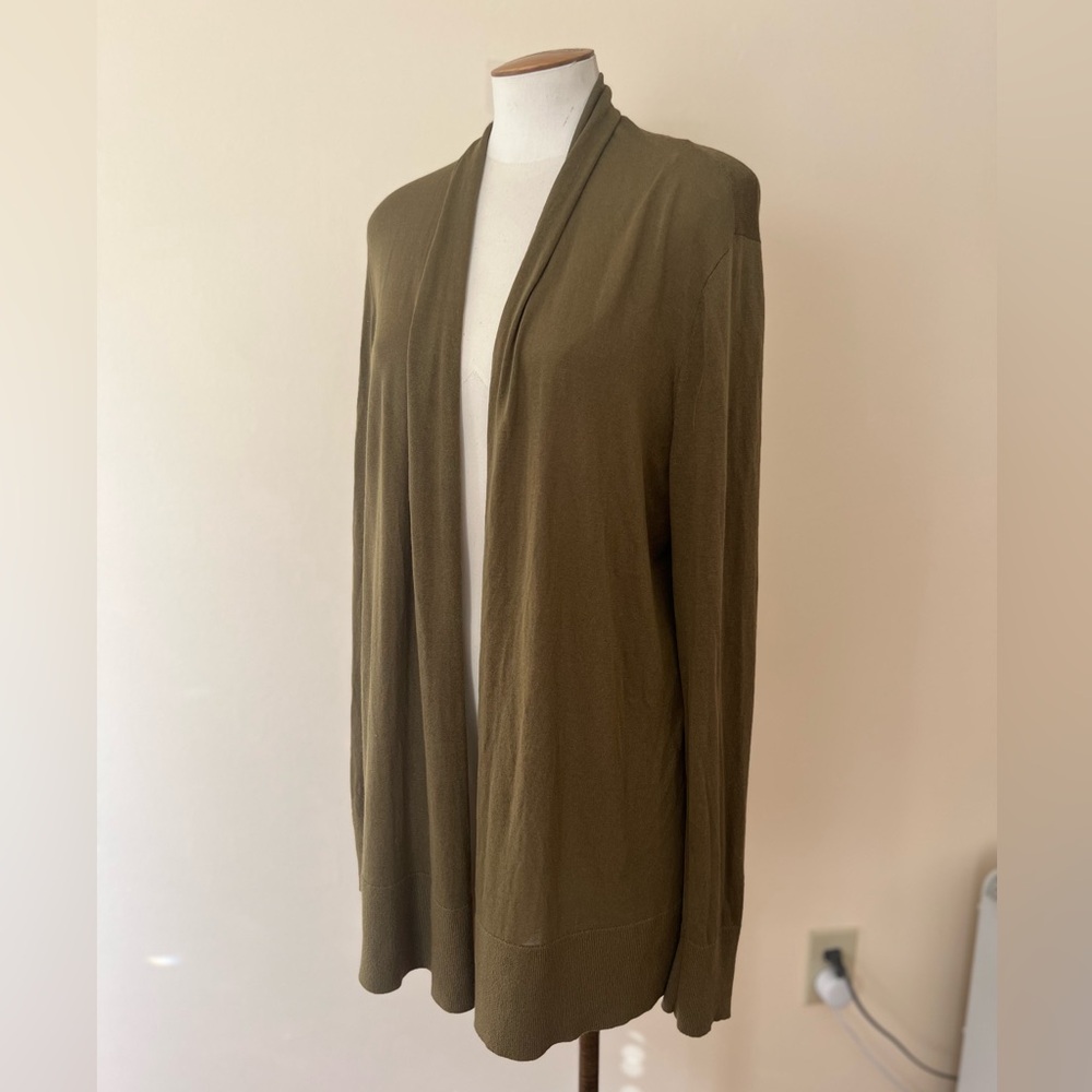 Ann Taylor Olive Cardigan L